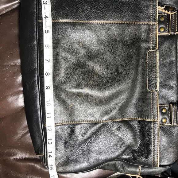 Distressed Briefcase Travel Bag. - Picture 7 of 8